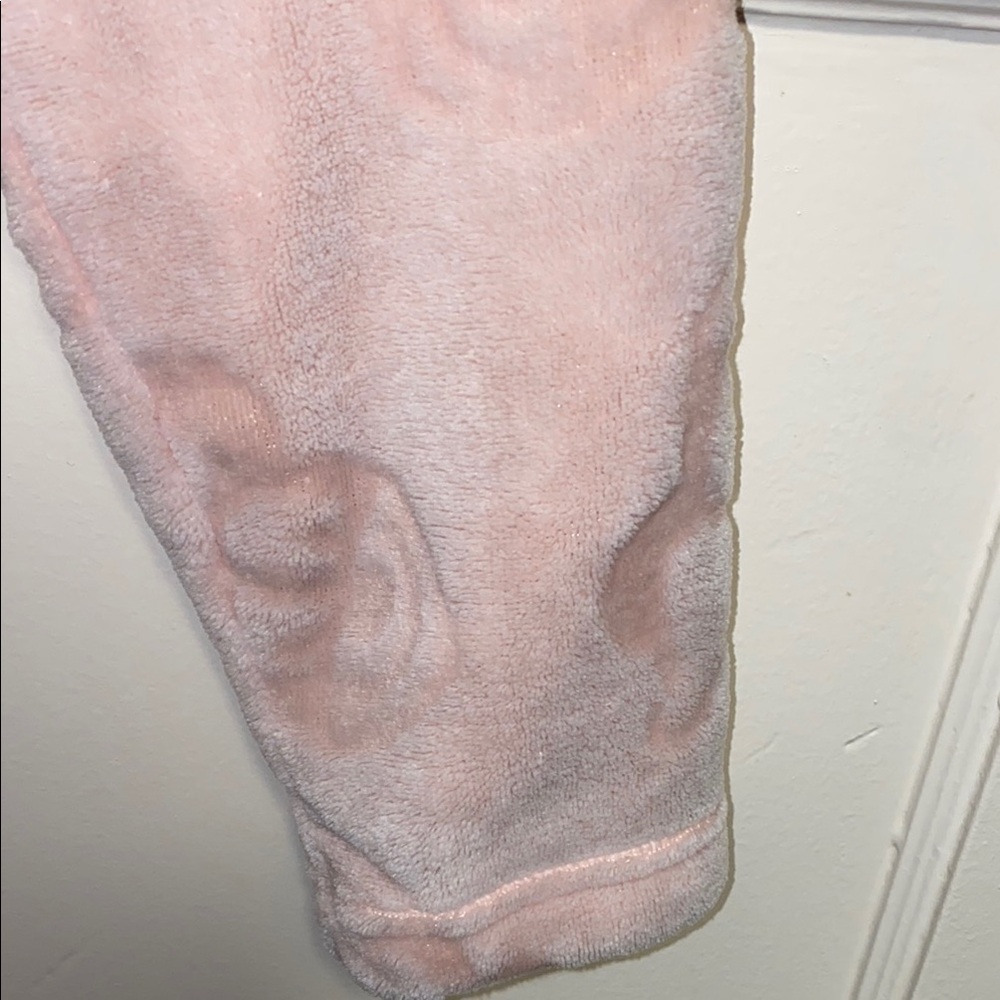 Disney Medium Pink Minnie Fleece Lounger with Sherpa Hood - Picture 11 of 14